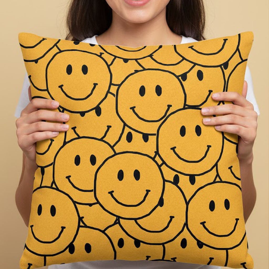 Smile Cushion