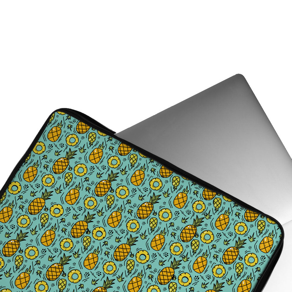 Pinaple Laptop sleeve